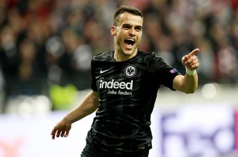 Deutschland, Frankfurt am Main, Commerzbank-Arena, 25.10.2018, Fussball - UEFA Europa League - Eintracht Frankfurt - Apollon Limassol Bild: v. l. Torschütze zum 1:0, Filip Kostic (Eintracht Frankfurt, 10) Copyright: HMBxMedia xHeikoxBecker
