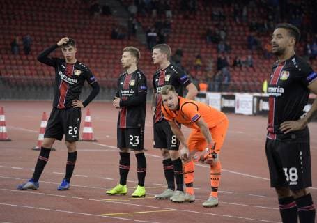 Sport Bilder des Tages 25.10.2018, Fussball UEFA Europa League 2018 2019, Gruppenphase, 3.Spieltag, FC Zürich - Bayer Leverkusen, im Letzigrund-Stadion Zürich. Frust nach dem Spiel bei Kai Havertz (Leverkusen), Mitchell Weiser (Leverkusen), Lars Bender (Leverkusen), Torwart Lukas Hradecky (Leverkusen), Karim Bellarabi (Leverkusen), Wendell (Leverkusen),