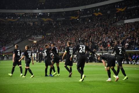 Fußball, EL, Eintracht Frankfurt - Apollon Limassol 25.10.2018 GER, Frankfurt am Main, Commerzbankarena Saison 2018 2019, 1. Bundesliga, Europa League: Eintracht Frankfurt - Apollon Limassol Torjubel nach dem Tor zum 1:0 durch Filip Kostic (10, Eintracht Frankfurt) DFL regulations prohibit any use of photographs as image sequences and or quasi-video
