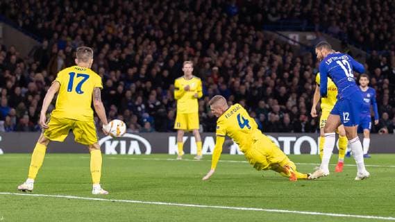 Football - 2018 2019 Europa League - Group L: Chelsea vs. FC BATE Borisov Ruben Loftus Cheek (Chelsea FC) fires home the first goal at Stamford Bridge. COLORSPORT DANIEL BEARHAM  csp_che_bor_251018_
