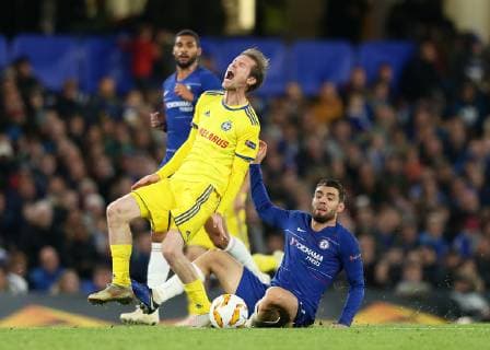 25th October 2018, Stamford Bridge, London, England; UEFA Europa League football, Chelsea versus FC Bate Borisov; Mateo Kovacic of Chelsea slide tackles Alexander Hleb of FC BATE Borisov  ActionPlus12073347 JohnxPatrickxFletcher