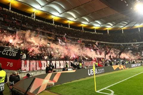 Frankfurter Fans zuenden Pyrotechnik im Spiel gegen Limassol Eintracht Frankfurt vs Apollon Limassol, Fussball, Europa League, 25.10.2018 Eintracht Frankfurt vs Apollon Limassol, Fussball, Europa League, 25.10.2018 Frankfurt Copyright: xEIBNER RenexWeissx EP_RWS