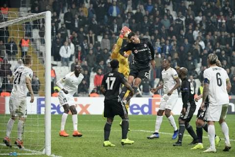 Genk s goalkeeper Danny Vukovic and Besiktas Enzo Roco fight for the ball during the match between Belgian soccer team KRC Genk and Turkish club Besiktas, in Istanbul, Turkey, Thursday 25 October 2018 on the third day of the UEFA Europa League group stage, in group I. YORICKxJANSENS  x05455398x