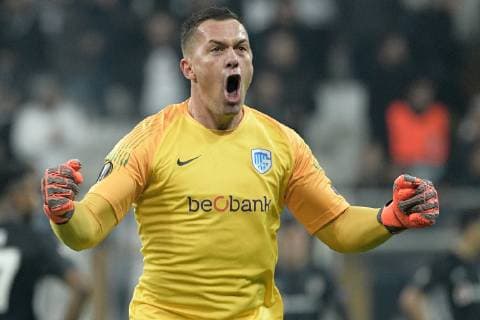 Genk s goalkeeper Danny Vukovic celebrates during the match between Belgian soccer team KRC Genk and Turkish club Besiktas, in Istanbul, Turkey, Thursday 25 October 2018 on the third day of the UEFA Europa League group stage, in group I. YORICKxJANSENS  x05455402x