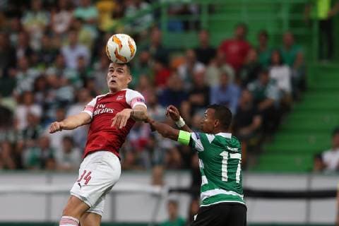 October 25, 2018 - Lisbon, Portugal - Arsenal s midfielder Granit Xhaka from Swiss (L) vies with Sporting s forward Nani from Portugal during the UEFA Europa League Group E football match Sporting CP vs Arsenal FC at Jose Alvalade stadium in Lisbon, Portugal, on October 25, 2018. Sporting CP v Arsenal - UEFA Europa League - Group E  - ZUMAn230 20181025_zaa_n230_277 Copyright: xPedroxFiuzax