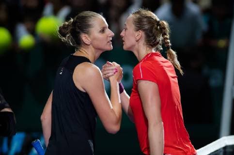 October 25, 2018 - Kallang, SINGAPORE - Karolina Pliskova of the Czech Republic & Petra Kvitova of the Czech Republic at the net after their match at the 2018 WTA Tennis Damen Finals tennis tournament 2018 WTA Finals - 25 Oct - ZUMAa181 20181025_zaa_a181_087 Copyright: xAFP7x