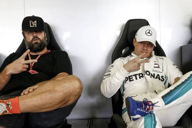 Sport Bilder des Tages Motorsports: FIA Formula One World Championship WM Weltmeisterschaft 2018, Grand Prix of Mexico, Paul Ripke (GER), 77 Valtteri Bottas (FIN, Mercedes AMG Petronas Motorsport), Mexico-City Mexico