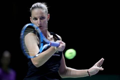 October 27, 2018 - Singapore - Karolina Pliskova of the Czech Republic returns a shot during the semi final match between Sloane Stephens and Karolina Pliskova on day 7 of the WTA Tennis Damen Finals at the Singapore Indoor Stadium. Tennis 2018: WTA Finals Singapore - Day 7 - ZUMAm170 20181027_zap_m170_036 Copyright: xPaulxMillerx
