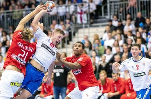 Handball, EM-Quali, Färöer Inseln - Dänemark Faeroeernes Jonas Djurhuus Gunnarsson. EM - Qualification Phase 2 Faroe Islands - Denmark den 27. oktober 2018 i Skjern Bank Arena Skjern.. , Skjern Denmark  Copyright: JohnxRanderisx cop103 spdk20181027-170705-L