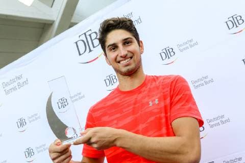 Siegerehrung: Altug Celikbilek (TUR) 4 (Sieger), Tennis Future Hamburg 2018, Hamburg, 27.10.2018,