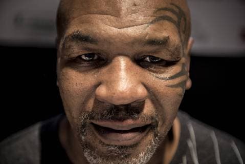 Fotoshootings der letzten Wochen Sport Themen der Woche KW44 Sport Bilder des Tages Boxen, Mike Tyson Fotoshooting Mike Tyson holder pressemoede paa Hotel Scandic i Koedbyen i Koebenhavn, tirsdag den 30. oktober 2018. Mike Tyson og Mikkel Kesseler skal samme aften afholde talkshow i Cirkusbygningen om livets op og nedture med efterfoelgende spoergerunde.. , Copenhagen Denmark  Copyright: RitzauxScanpix MadsxClausxRasmussenx COP101 COP101 spdk20181030-142641-L