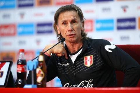 November 2, 2018 - Lima, PERU - CONFERENCIA DE PRENSA DE RICARDO GARECA DIRECTOR TECNICO DE LA SELECCION PERUANA DE FUTBOL ANUNCIANDO LA CONVOCATORIA PARA LOS AMISTOSOS CONTRA ECUADOR Y COSTA RICA Latino News - November 2, 2018 Copyright: xElxComerciox