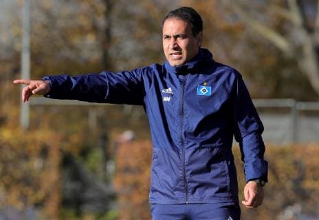 17. Spieltag Regionalliga Nord Saison 2018-2019 Hamburger SV II - Hannover 96 II im Wolfgang Meyer Stadion an der Hagenbeckstrasse Co-Trainer Mehdi Mahdavikia (Hamburger SV II)