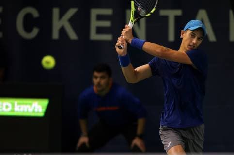 04.11.2018 - Tennis - ATP Tennis Herren Challenger Cup - Bauer Watertechnology-Cup 2018 - Internationale Deutsche Hallenmeisterschaft - Finale Einzel - DaMa - Antoine Hoang (FRA)
