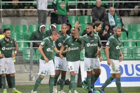 Joie de Romain Hamouma et de ses coequipiers (saint etienne) FOOTBALL : Saint Etienne vs Angers - Ligue 1 Conforama - 04 11 2018 FredericChambert Panoramic 