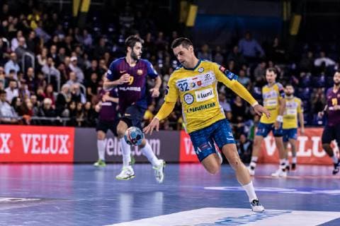 November 4, 2018 - Barcelona, Barcelona, Spain - Angel Fernandez Perez, 32 of PGE Vive Kielce in actions during VELUX EHF Champions League match between FC Barcelona Barca Lassa and PGE Vive Kielce on November 04, 2018 at Palau Blaugrana, in Barcelona, Spain, Handball: VELUX EHF Champions League - Fc Barcelona Lassa v PGE Vive Kielce. - ZUMAa181 20181104_zaa_a181_098 Copyright: xAFP7x