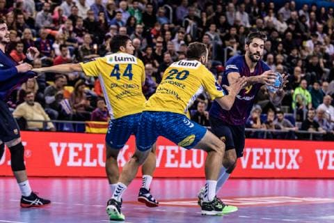 November 4, 2018 - Barcelona, Barcelona, Spain - Raul Entrerrios Rodriguez, 9 of FC Barcelona Barca Lassa in actions during VELUX EHF Champions League match between Fc Barcelona Lassa and PGE Vive Kielce on November 04, 2018 at Palau Blaugrana, in Barcelona, Spain, Handball: VELUX EHF Champions League - Fc Barcelona Lassa v PGE Vive Kielce. - ZUMAa181 20181104_zaa_a181_069 Copyright: xAFP7x