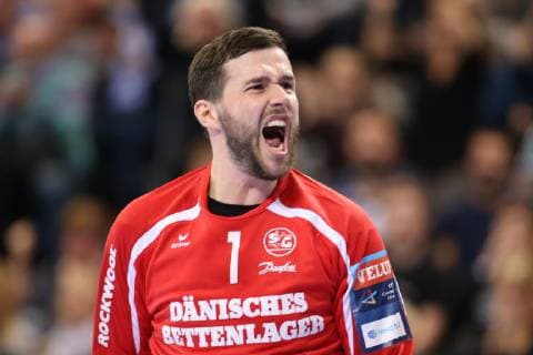 Sport Bilder des Tages Jubel Freude ueber gehaltenen Ball bei Benjamin Buric (SG Flensburg-Handewitt, 01) Flensburg Schleswig-Holstein Deutschland Flens-Arena Copyright: xAgentur54Gradx xSpeedphotosx