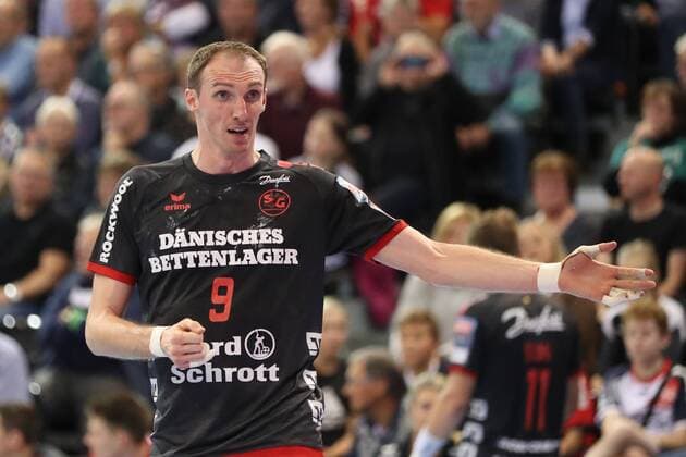 Holger Glandorf (SG Flensburg-Handewitt, 09) gestikuliert Flensburg Schleswig-Holstein Deutschland Flens-Arena Copyright: xAgentur54Gradx xSpeedphotosx