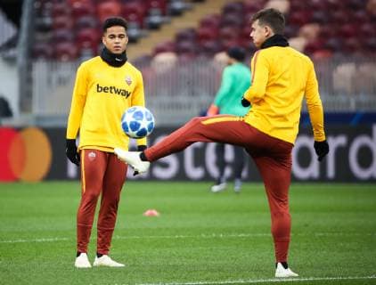 MOSCOW, RUSSIA - NOVEMBER 6, 2018: A.S. Roma s Justin Kluivert (L) during a training session ahead of the 2018-19 UEFA Champions League Group Stage match against CSKA Moscow scheduled for November 7, 2018. Valery Sharifulin TASS  TS0966BB