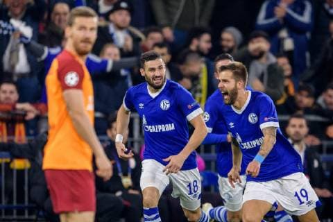 Daniel Caligiuri (FC Schalke 04 18) und Guido Burgstaller (FC Schalke 04 19) beim Torjubel nach dem Treffer zum 1:0 beim Champions League Spiel zwischen dem FC Schalke 04 und Galatasaray Istanbul am 06.11.2018, FC Schalke 04 vs Galatasaray Istanbul, Champions League Gruppenphase, 06.11.2018 Gelsenkirchen Copyright: xSchuelerx xEibnerx-xPressefotox EP_EER