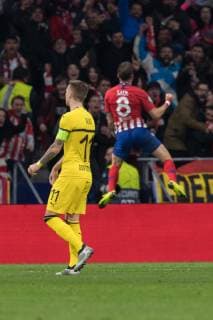 Fußball Champions League Gruppenphase 4. Spieltag Atletico Madrid - Borussia Dortmund am 06.11.2018 im Wanda Metropolitano in Madrid Torjubel zum 1:0 durch Saul Niguez ( Madrid ) DFL Regulations prohibit any use of photographs as image sequences and or quasi video.