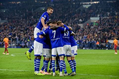 Schalker beim Torjubel nach dem Treffer zum 2:0 durch Mark Uth (FC Schalke 04 7 - verdeckt) mit Matija Nastasic (FC Schalke 04 5) beim Champions League Spiel zwischen dem FC Schalke 04 und Galatasaray Istanbul am 06.11.2018, FC Schalke 04 vs Galatasaray Istanbul, Champions League Gruppenphase, 06.11.2018 Gelsenkirchen Copyright: xSchuelerx xEibnerx-xPressefotox EP_EER