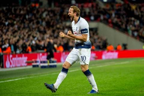 Harry Kane of Tottenham Hotspur celebrates scoring the winning goal the winning goal during the UEFA Champions League Group Stage match between Tottenham Hotspur and PSV Eindhoven at Wembley Stadium, London, England on 6 November 2018. Copyright: xSalvioxCalabresex 21810014