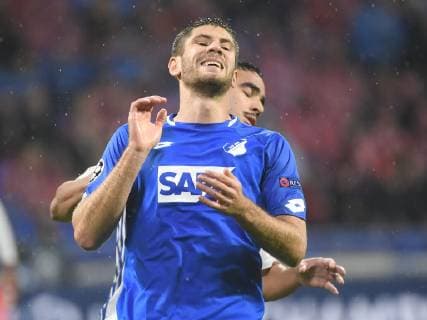 07.11.2018, xmeix, Fussball UEFA Champions League, Olympique Lyon - TSG 1899 Hoffenheim, emspor, v.l. Andrej Kramaric (TSG 1899 Hoffenheim) DFL DFB REGULATIONS PROHIBIT ANY USE OF PHOTOGRAPHS as IMAGE SEQUENCES and or QUASI-VIDEO Lyon