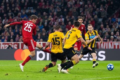 07.11.2018, xkvx, Fussball UEFA Champions League, FC Bayern Muenchen - AEK Athen emspor, v.l. Torchance von Thomas Mueller (FCB - FC Bayern Muenchen) (DFL DFB REGULATIONS PROHIBIT ANY USE OF PHOTOGRAPHS as IMAGE SEQUENCES and or QUASI-VIDEO) Muenchen