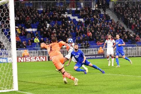 Nabil Fekir (lyon) vs Ermin Bicakcic (hoffenheim) FOOTBALL : Lyon vs Hoffenheim - Phase de groupes - Ligue des Champions - 07 11 2018 FredericChambert Panoramic 