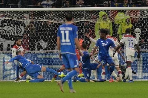 Anthony Lopes (lyon) vs Ishak Belfodil (hoffenheim) FOOTBALL : Lyon vs Hoffenheim - Phase de groupes - Ligue des Champions - 07 11 2018 FredericChambert Panoramic 