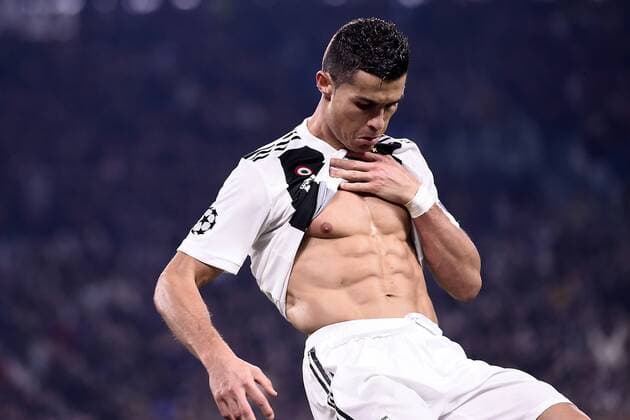 Sport Themen der Woche KW45 Sport Bilder des Tages Photo LaPresse - Fabio Ferrari November 07, 2018 Turin, Italy soccer Juventus Fc vs Manchester United ManU - Uefa Champions League 2018 2019 - Allianz Stadium - Group H. In the pic:Cristiano Ronaldo (Juventus F.C.); celebrates after goal 1-0  Copyright: xFabioxFerrari LaPressex