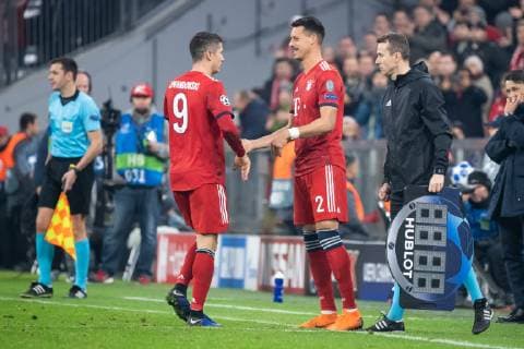 07.11.2018, xkvx, Fussball UEFA Champions League, FC Bayern Muenchen - AEK Athen emspor, v.l. Robert Lewandowski (FCB - FC Bayern Muenchen), Sandro Wagner (FCB - FC Bayern Muenchen) (DFL DFB REGULATIONS PROHIBIT ANY USE OF PHOTOGRAPHS as IMAGE SEQUENCES and or QUASI-VIDEO) Muenchen