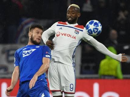 07.11.2018, xmeix, Fussball UEFA Champions League, Olympique Lyon - TSG 1899 Hoffenheim, emspor, v.l. Ermin Bicakcic (TSG 1899 Hoffenheim), Olympique Lyons Moussa Dembele DFL DFB REGULATIONS PROHIBIT ANY USE OF PHOTOGRAPHS as IMAGE SEQUENCES and or QUASI-VIDEO Lyon