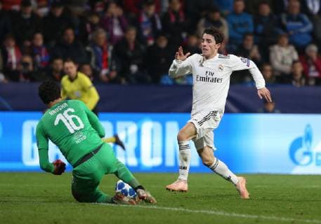 Partido de Liga de Campeones entre el Viktoria Plzen y el Real Madrid. En la imagen, Odriozola.Champions League match between Viktoria Plzen and Real Madrid. In this picture, Odriozola. 