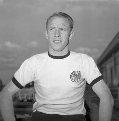 Wolfgang Paul Porträt im Nationaltrikot Aufn. 23.05.1966 in Hofheim Taunus. *** Wolfgang Paul portrait in the national jersey Aufn 23 05 1966 in Hofheim Taunus HM