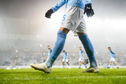 181108 A player of Malmö FF during warm up ahead of the Europa League group stage match between Malmö FF and Sarpsborg 08 on November 8, 2018 in Malmö. Photo: Petter Arvidson BILDBYRN kod PA 92149  Copyright: PETTERxARVIDSON BB181108PA018
