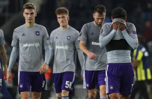 Anderlecht s Andy Najar looks dejected after the match between Belgian soccer team RSC Anderlecht and Turkish team Fenerbahce, Thursday 08 November 2018 in Istanbul, Turkey, on day four of the UEFA Europa League group stage, in group D. VIRGINIExLEFOUR  x05464297x
