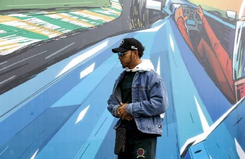 Motorsports: FIA Formula One World Championship WM Weltmeisterschaft 2018, Grand Prix of Brazil World Championship;2018;Grand Prix;Brazil , 44 Lewis Hamilton (GBR, Mercedes AMG Petronas F1 Team), Sao Paulo Brazil