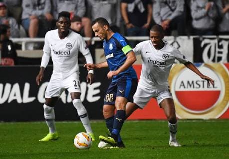 08.11.2018, xjhx, Fussball UEFA Europa League, Apollon Limassol - Eintracht Frankfurt emspor, v.l. Danny da Costa (Eintracht Frankfurt), Giorgos Vasiliou (Apollon Limassol), Gelson Fernandes (Eintracht Frankfurt) (DFL DFB REGULATIONS PROHIBIT ANY USE OF PHOTOGRAPHS as IMAGE SEQUENCES and or QUASI-VIDEO) Limassol