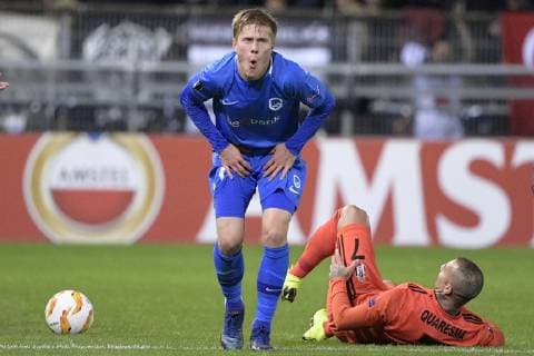 Sport Bilder des Tages Genk s Jere Uronen and Besiktas Ricardo Quaresma pictured during a match between Belgian soccer team KRC Genk and Turkish club Besiktas, in Genk, Thursday 08 November 2018 on day four of the UEFA Europa League group stage, in group I. YORICKxJANSENS  x05464493x