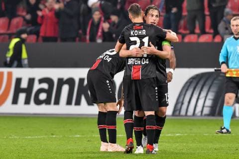 GER, Europa League, Bayer 04 Leverkusen vs FC Zürich 08.11.2018, BayArena, Leverkusen, GER, Europa League, Bayer 04 Leverkusen vs FC Zürich, DFL regulations prohibit any use of photographs as image sequences and or quasi-video im Bild Schlussjubel Schlußjubel Emotion Freude der Mannschaft von Leverkusen