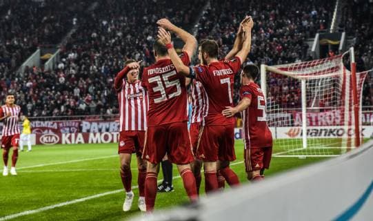 November 8, 2018 - Piraeus, Greece - Olympiakos players celebrate a goal during the UEFA Europa League Group F second-leg football match between Olympiakos Piraeus and F91 Dudelange at the Georgios Karaiskakis Stadium in Piraeus on November 8, 2018. Olympiacos v F91 Dudelange - UEFA Europa League - Group F  - ZUMAn230 20181108_zaa_n230_597 Copyright: xDimitrisxLampropoulosx