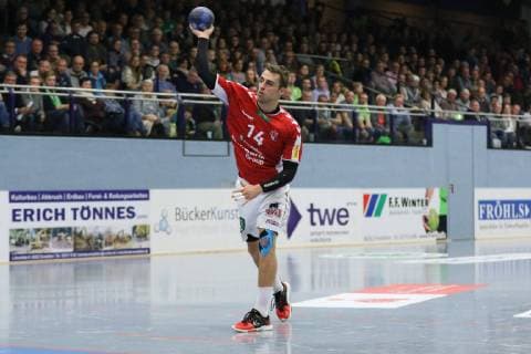 Lukas Ossenkopp (Handball Sportverein Hamburg 14) fuehrt einen Siebenmeter aus, TV Emsdetten vs Handball Sportverein Hamburg, Handball, 2. Bundesliga, 09.11.2018, TV Emsdetten vs Handball Sportverein Hamburg, Handball, 2. Bundesliga, 09.11.2018 Emsdetten Copyright: xEIBNER JanxStrohdiekx EP_JSK