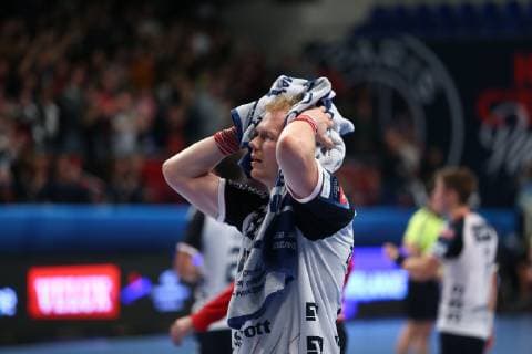 Handball, CL, Paris St. Germain - SG Felnsburg-Handewitt Anders Zachariassen (Flensburg) HANDBALL : VELUX EHF Champions League - 7eme journee - Paris Saint-Germain HB vs SG Flensburg-Handewitt - 10 11 2018 KevinDomas Panoramic 