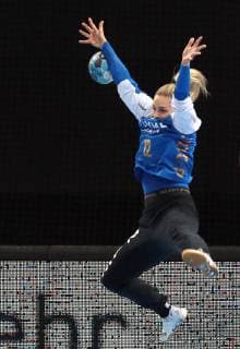 11.11.2018, Deutschland, Bietigheim, Handball Champions-League Frauen Gruppenphase 5. Spieltag Saison 2018 2019 SG BBM Bietigheim vs. Vipers Kristiansand: Dinah Eckerle (BBM)