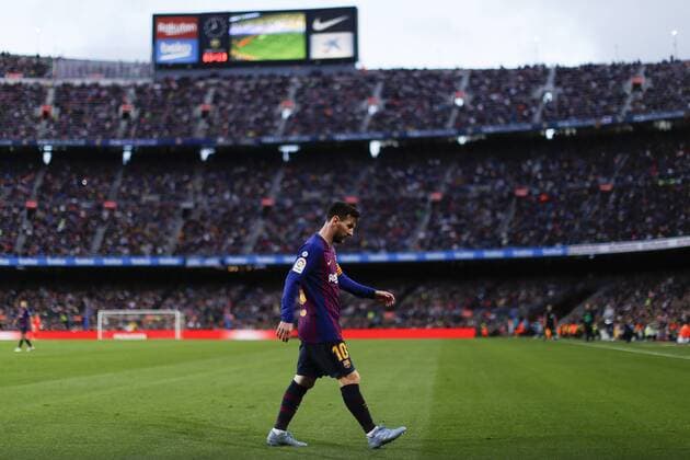11th November 2018, Camp Nou, Barcelona, Spain; La Liga football, Barcelona versus Real Betis; Lionel Messi of FC Barcelona Barca dejected after losing the game 3-4  ActionPlus12078783 EricxAlonso