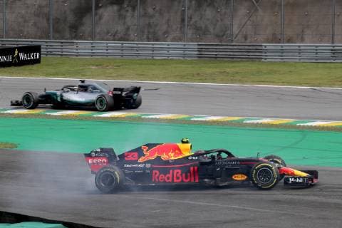 Formel 1, GP von Brasilien, Crash von Max Verstappen und Esteban Ocon Photo4 LaPresse 11 11 2018 Sao Paulo, Brazil Grand Prix Formula One Brazil 2018 In the pic: Max Verstappen (NED) Red Bull Racing RB14 after contact with Esteban Ocon (FRA) Racing Point Force India F1 VJM11  Copyright: xPhoto4 LaPressex