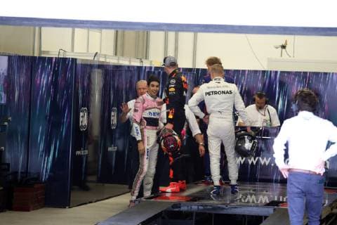 Sport Bilder des Tages Formel 1, GP von Brasilien, Streit zwischen Max Verstappen und Esteban Ocon Photo4 LaPresse 11 11 2018 Sao Paulo, Brazil Grand Prix Formula One Brazil 2018 In the pic: argomoment between Max Verstappen (NED) Red Bull Racing RB14 and Esteban Ocon (FRA) Racing Point Force India F1 VJM11  Copyright: xPhoto4 LaPressex